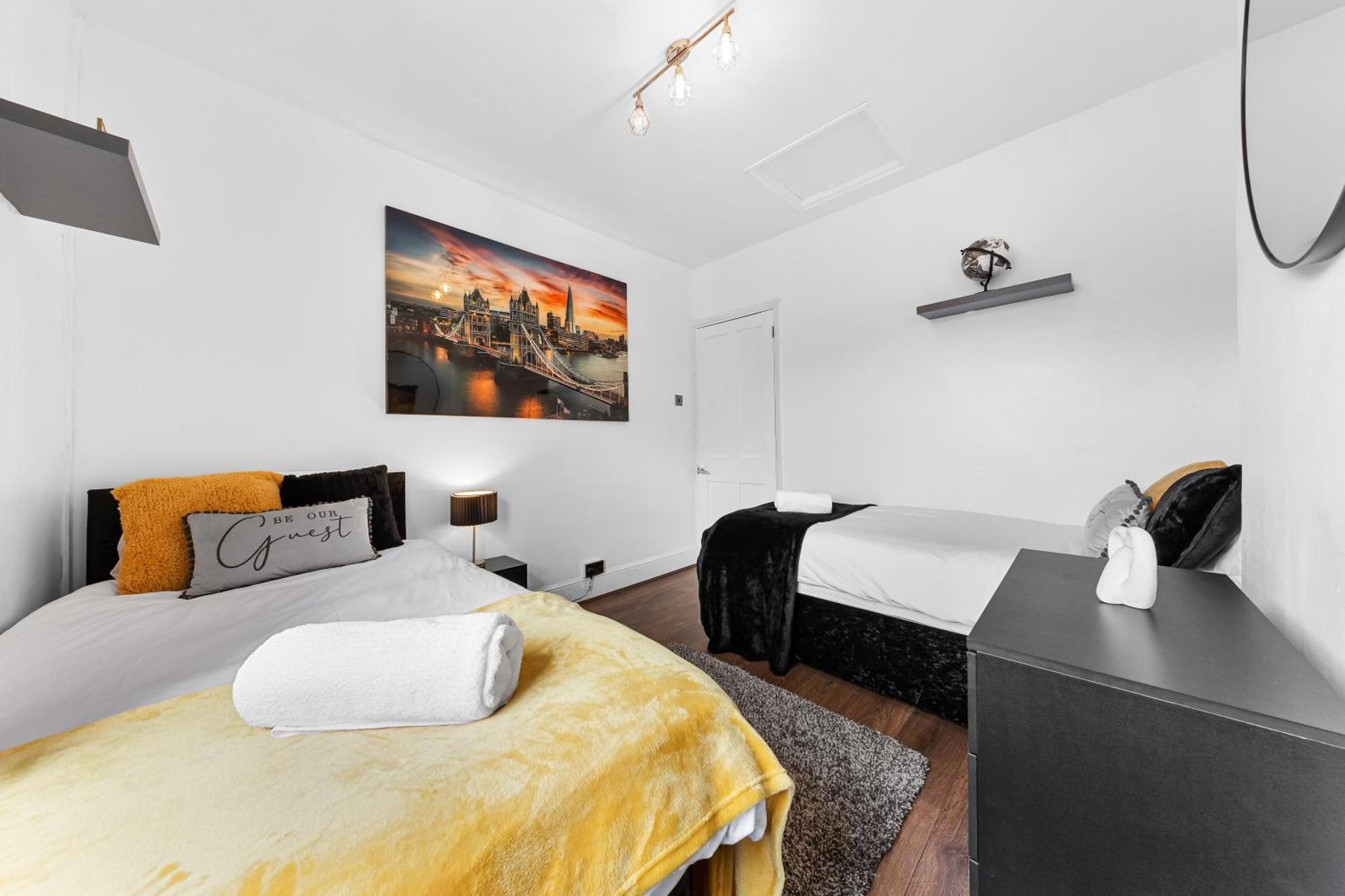 The Hogwarts Retreat - Cinema Room - Special May Offer - 25Th - 31St Watford  Exteriér fotografie