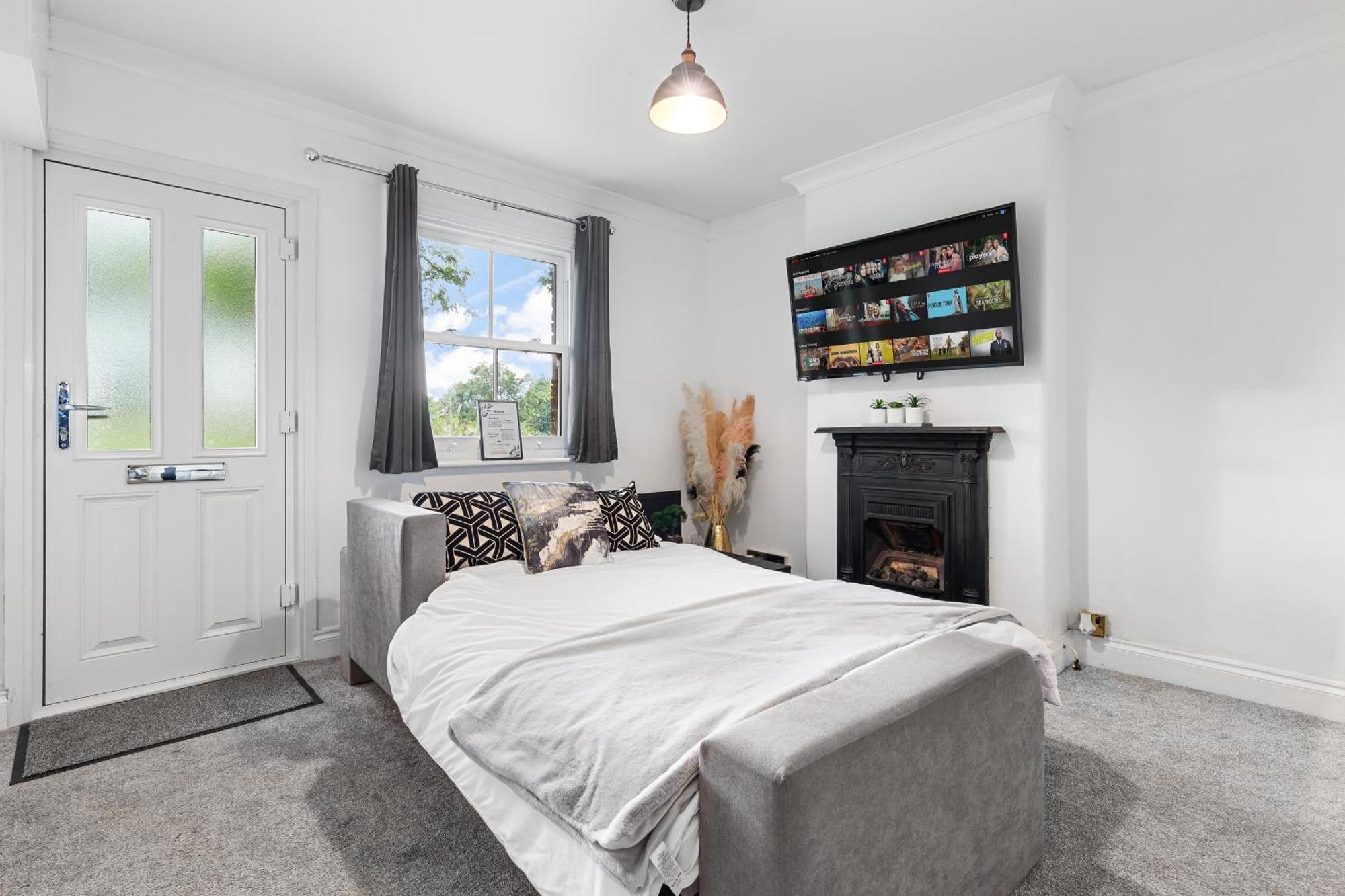 The Hogwarts Retreat - Cinema Room - Special May Offer - 25Th - 31St Watford  Exteriér fotografie
