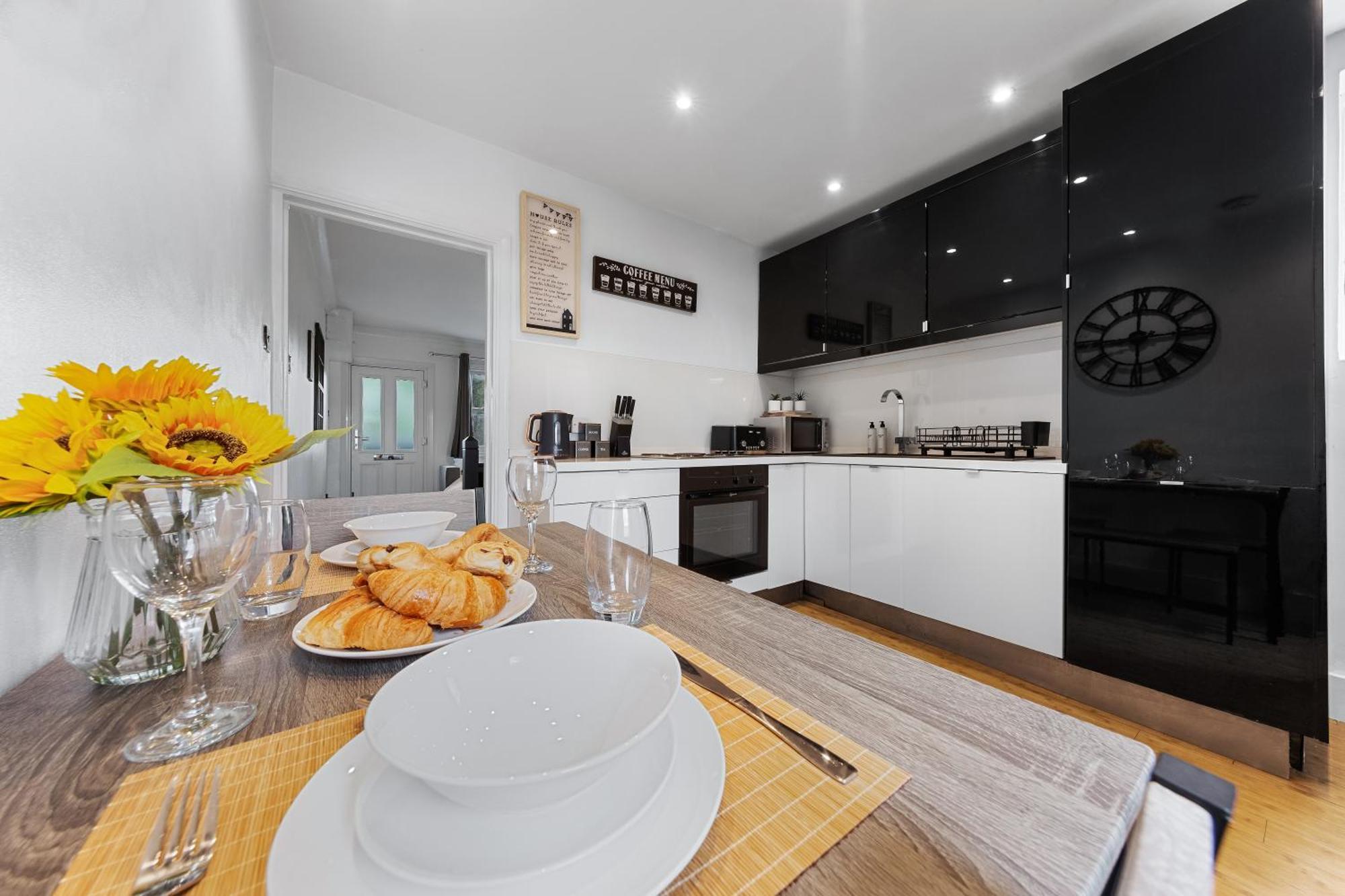 The Hogwarts Retreat - Cinema Room - Special May Offer - 25Th - 31St Watford  Exteriér fotografie